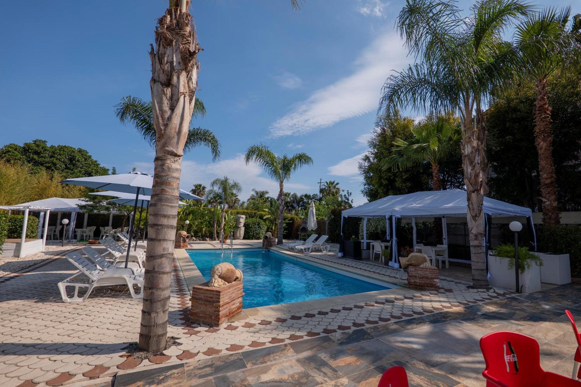 Villa Seta Giardini-Naxos Extérieur photo