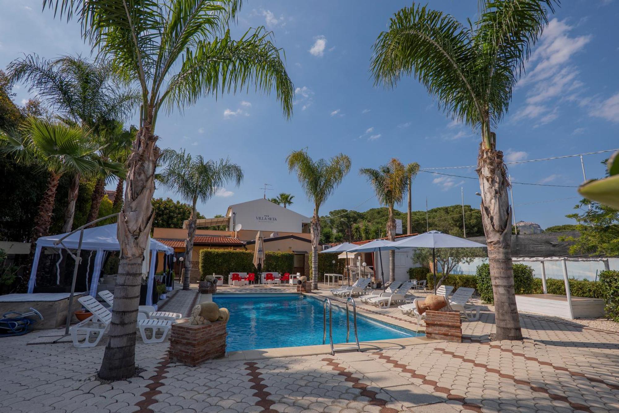 Villa Seta Giardini-Naxos Extérieur photo