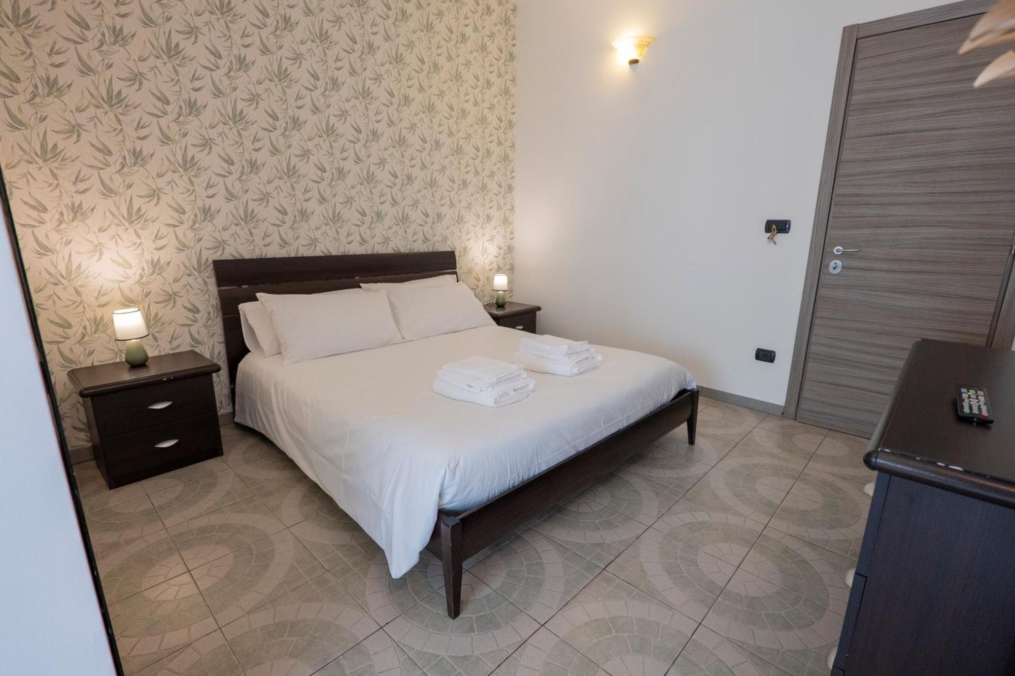 Villa Seta Giardini-Naxos Extérieur photo